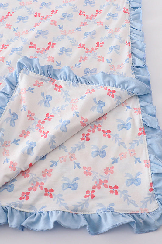 Blue bow print blanket