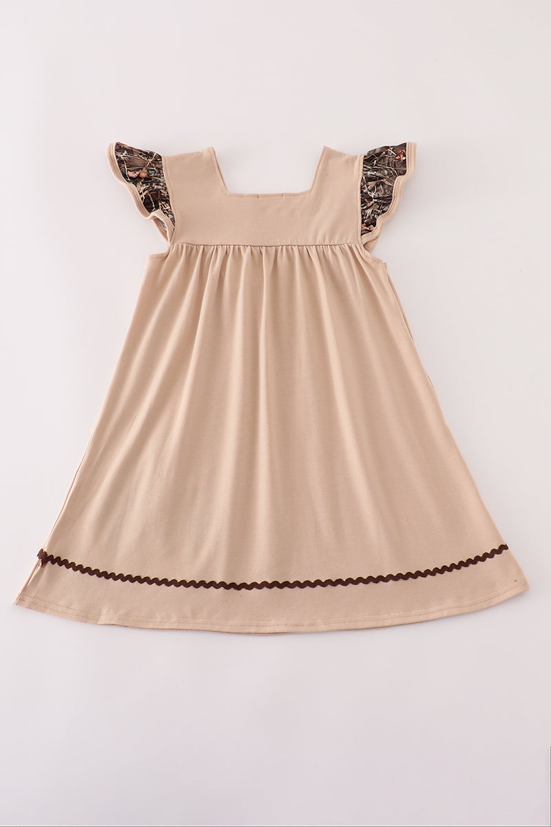 Camouflage hound ruffle dress