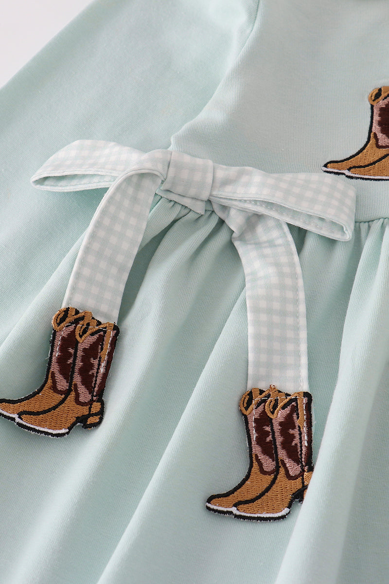 Blue boots ruffle pants set
