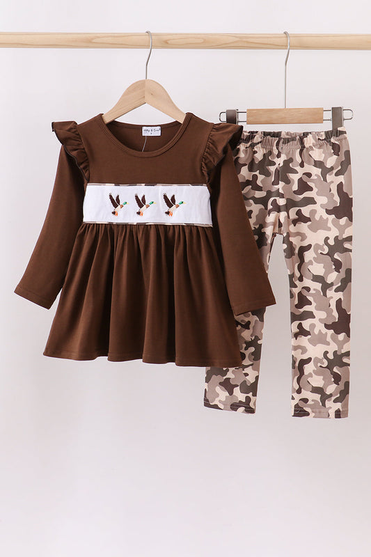 Camouflage duck ruffle pants set