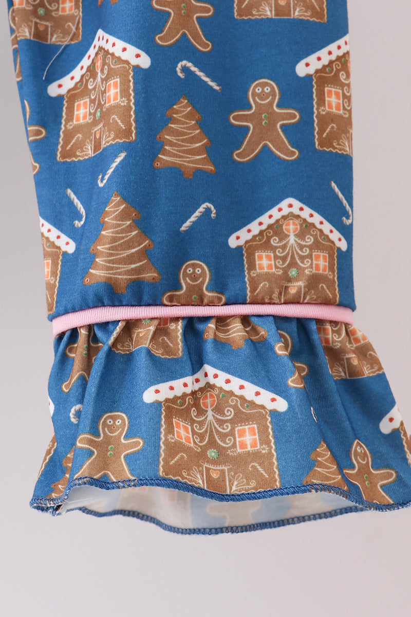 Navy gingerbread print ruffle pajamas set