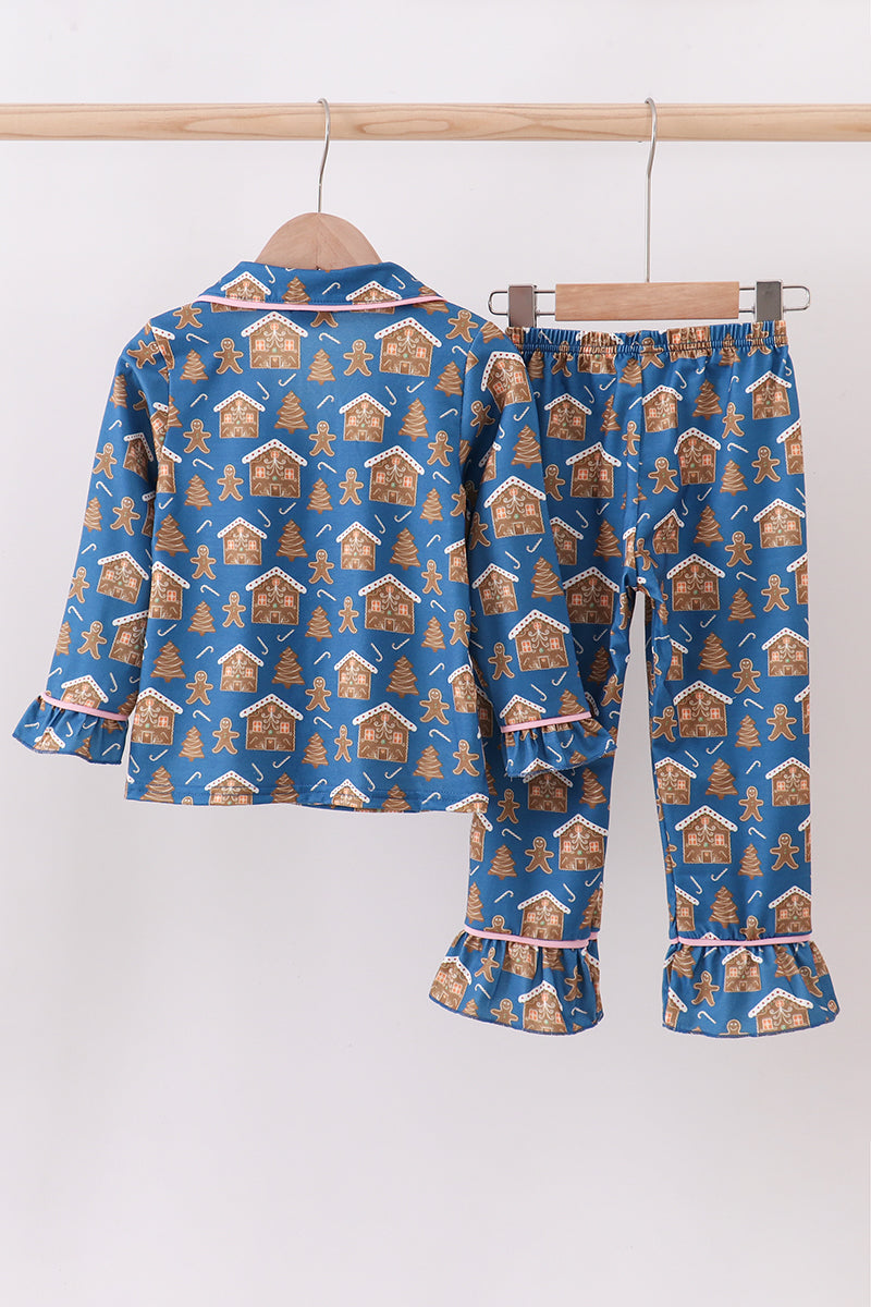 Navy gingerbread print ruffle pajamas set