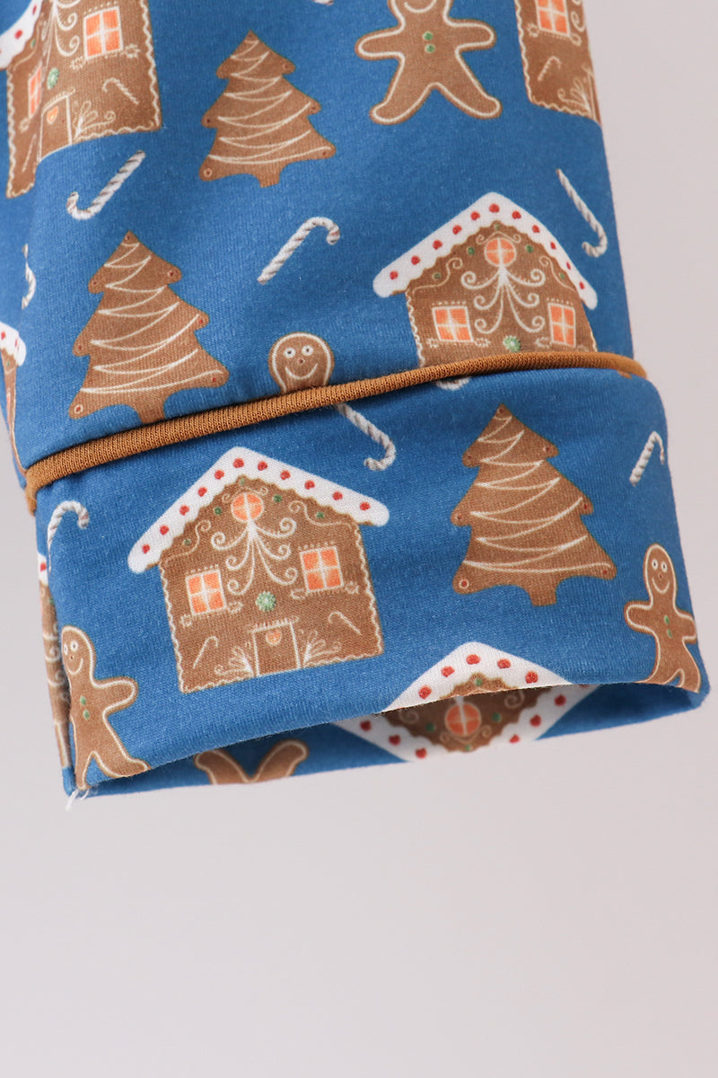 Navy gingerbread print pajamas set