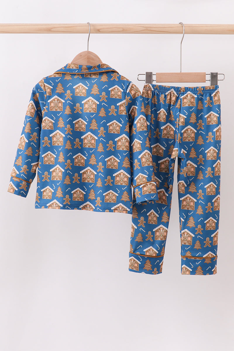 Navy gingerbread print pajamas set