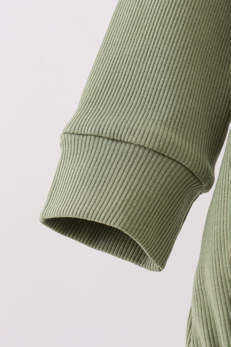 Green christmas tree ribbon embroidery bubble