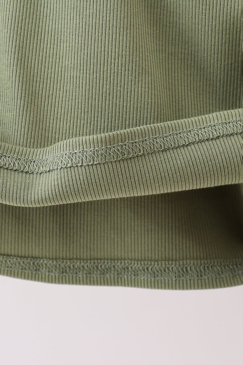 Green christmas tree ribbon embroidery top