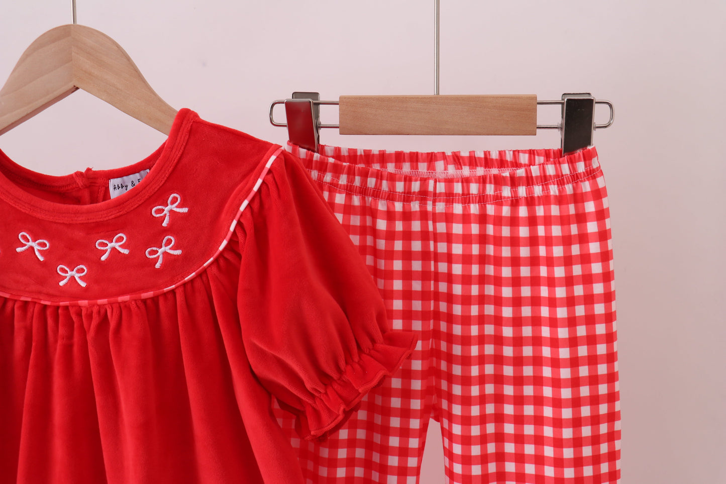 Red bow embroidery velvet ruffle pants set
